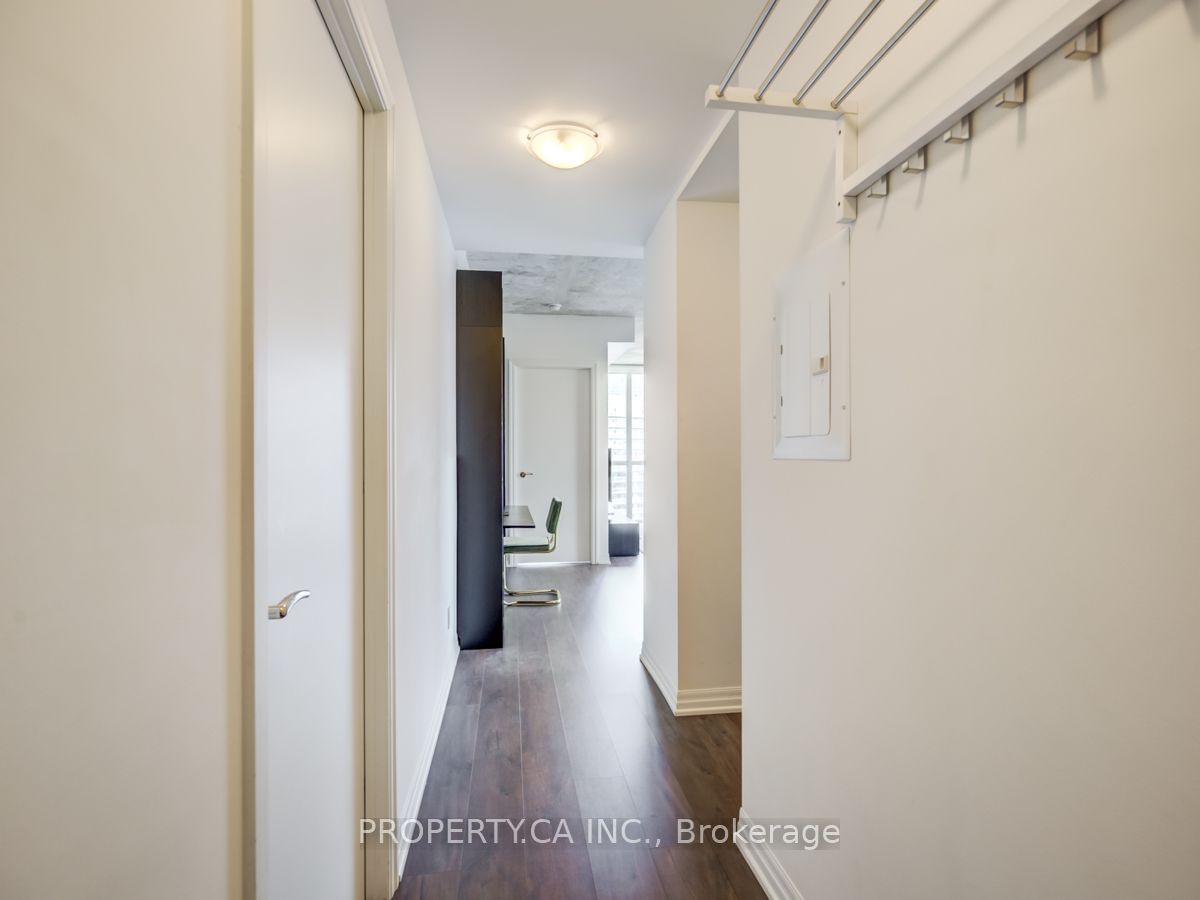 88 Blue Jays Way, unit 1708 for rent