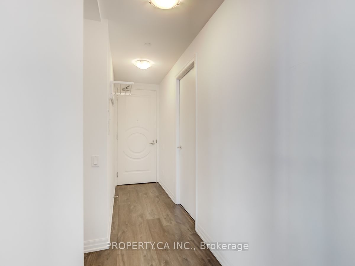 88 Blue Jays Way, unit 1708 for rent