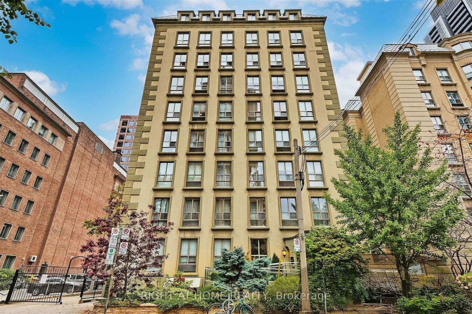 The Waldorf Astoria Lofts, Downtown, Toronto