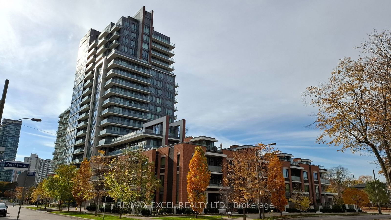 68 Canterbury Pl, unit 1507 for rent