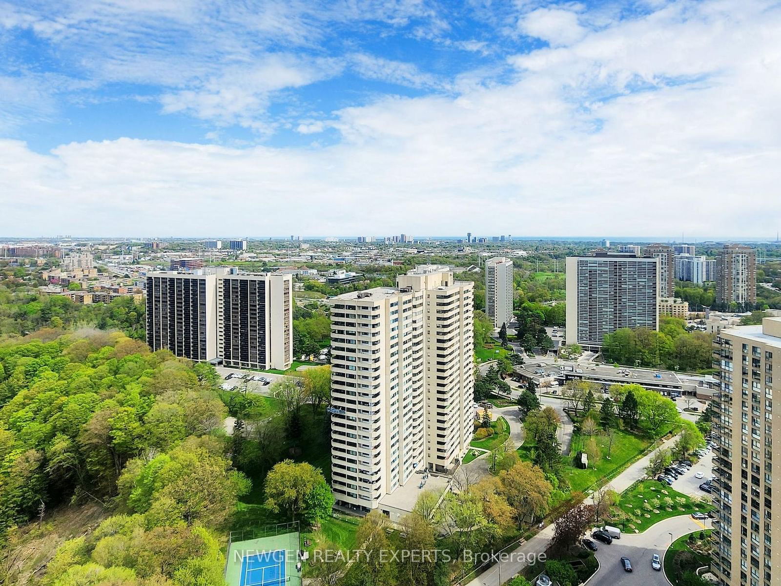 Concorde Park I Condos, North York, Toronto