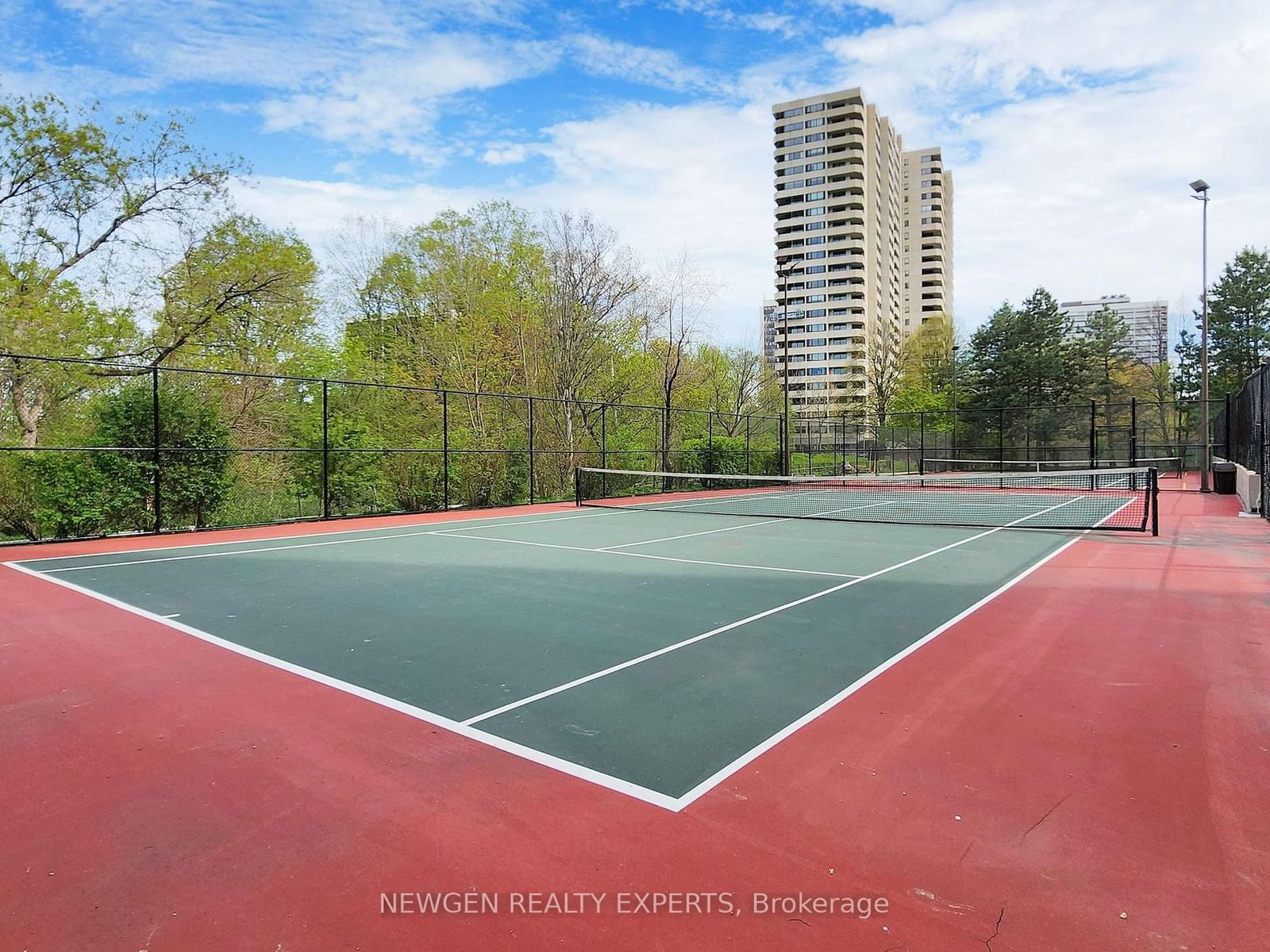 Concorde Park I Condos, North York, Toronto