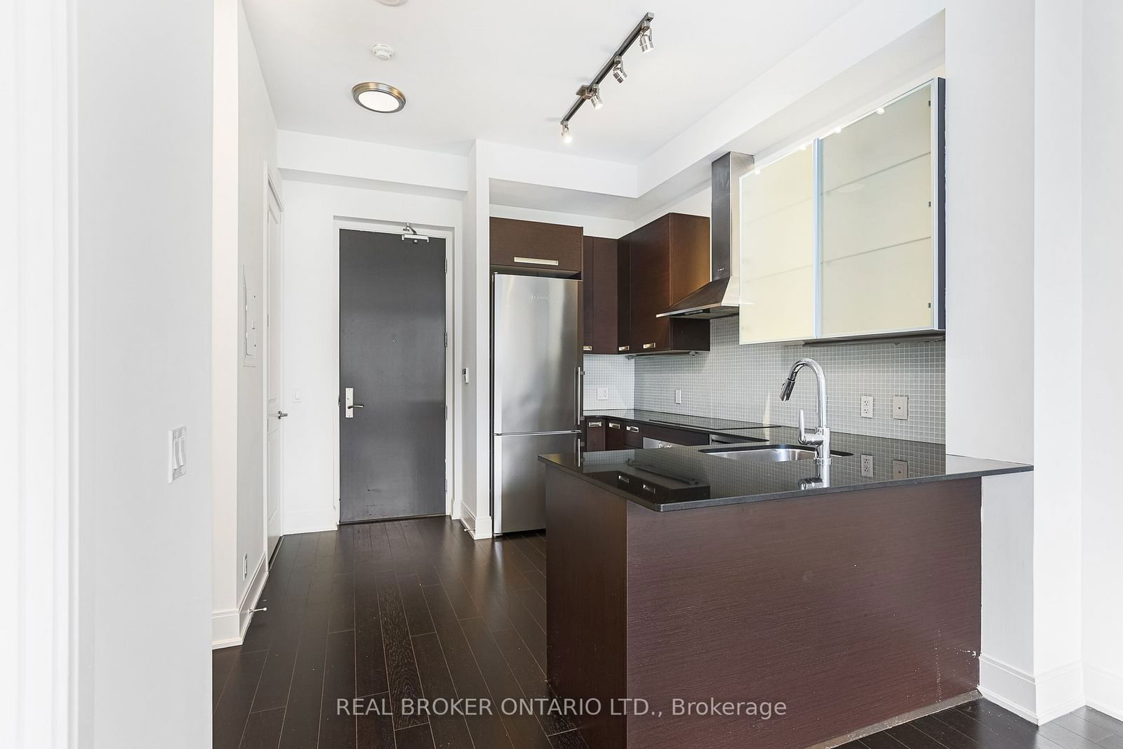 21 Balmuto St, unit 905 for rent