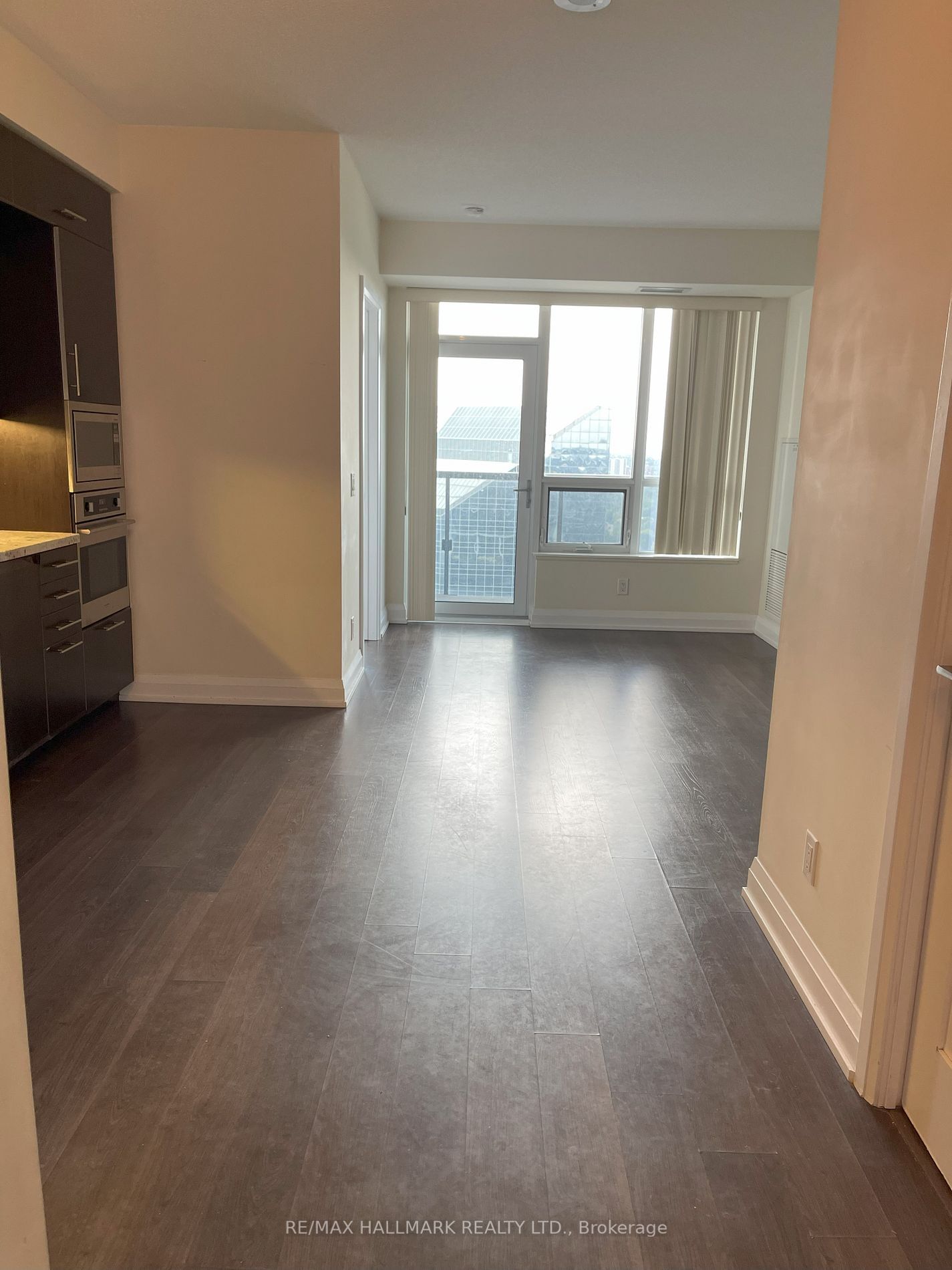 5 Sheppard Ave E, unit 2918 for rent