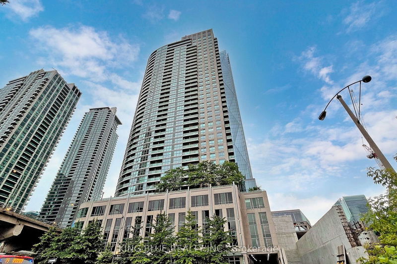 18 Yonge St, unit 3804 for rent