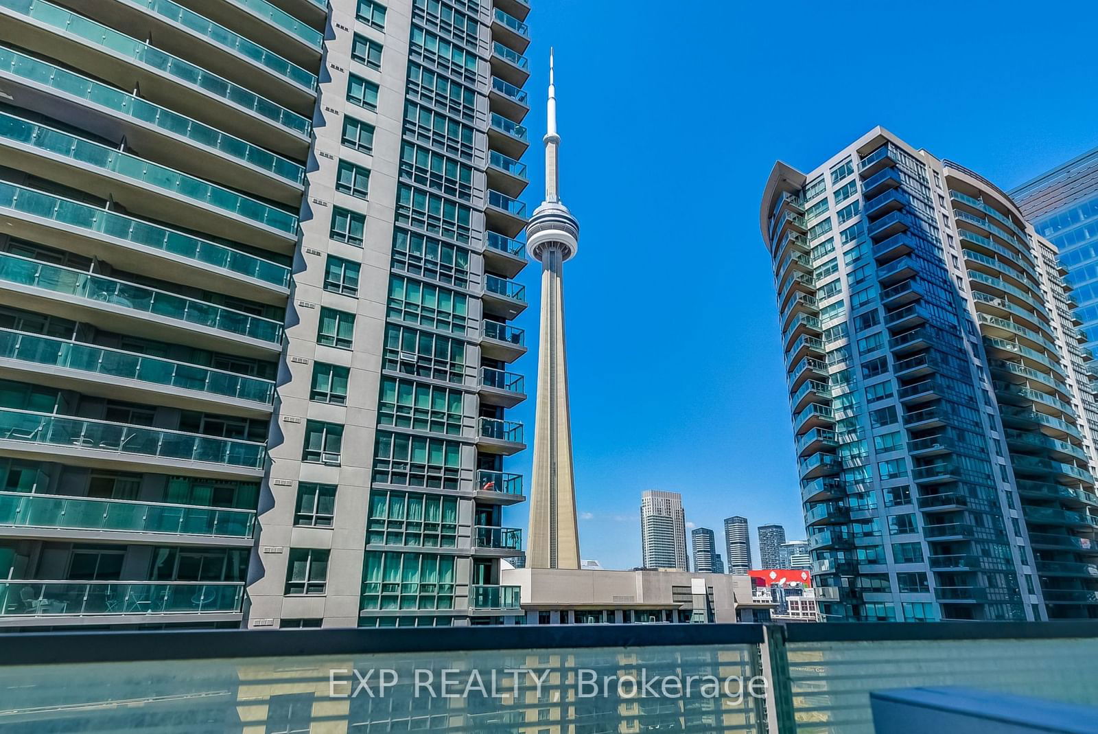 12 York St, unit 1406 for rent