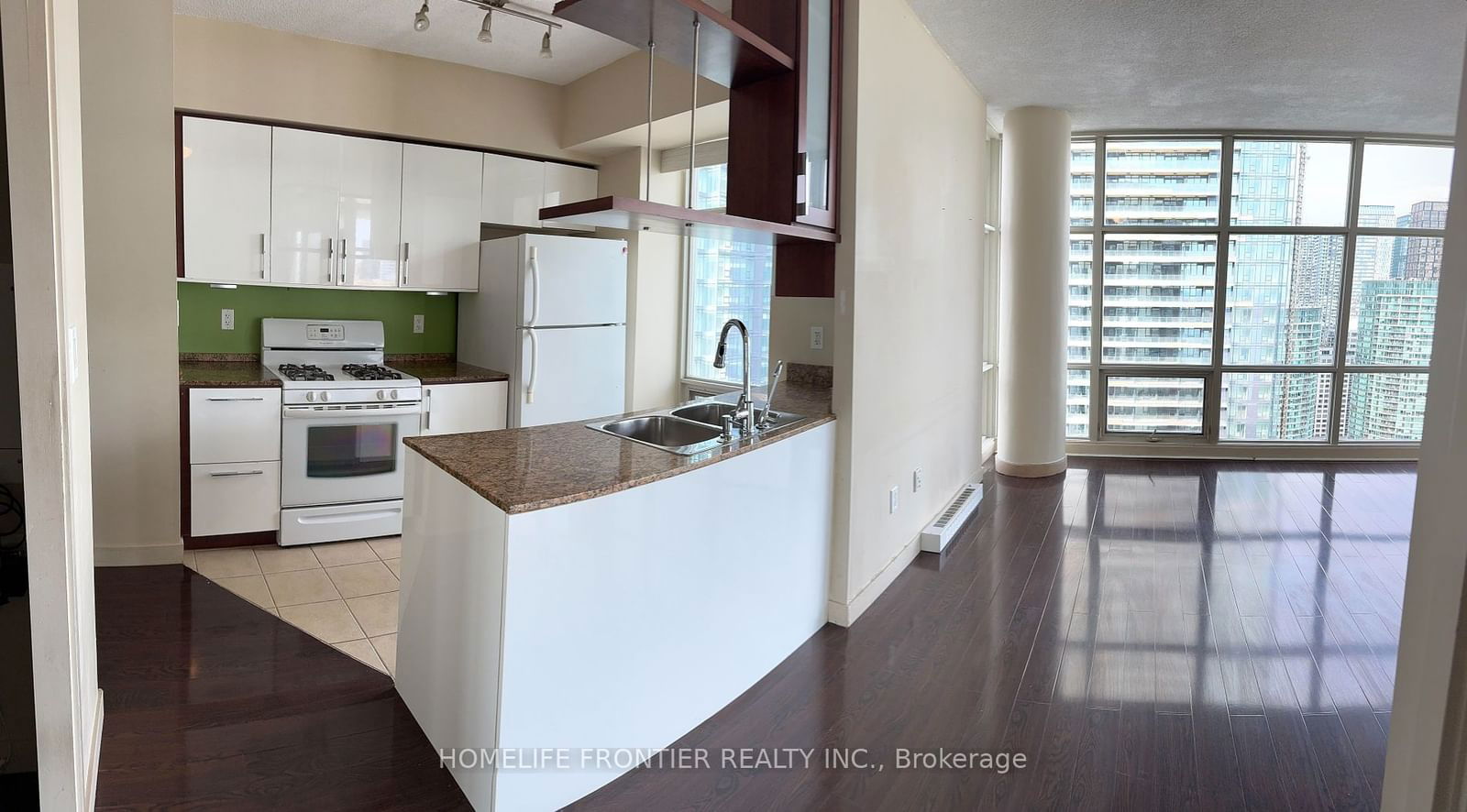 10 navy wharf Crt, unit 3806 for rent