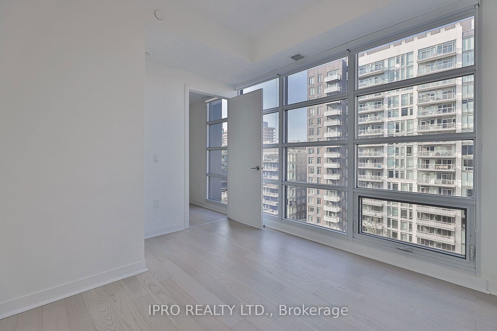 501 Adelaide St W, unit 909 for sale