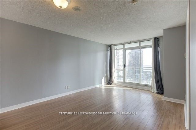 397 Front St W, unit 1712 for rent