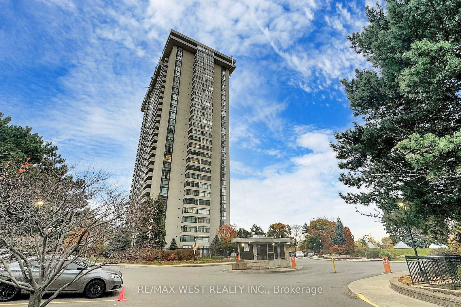 Skymark II Condos, North York, Toronto