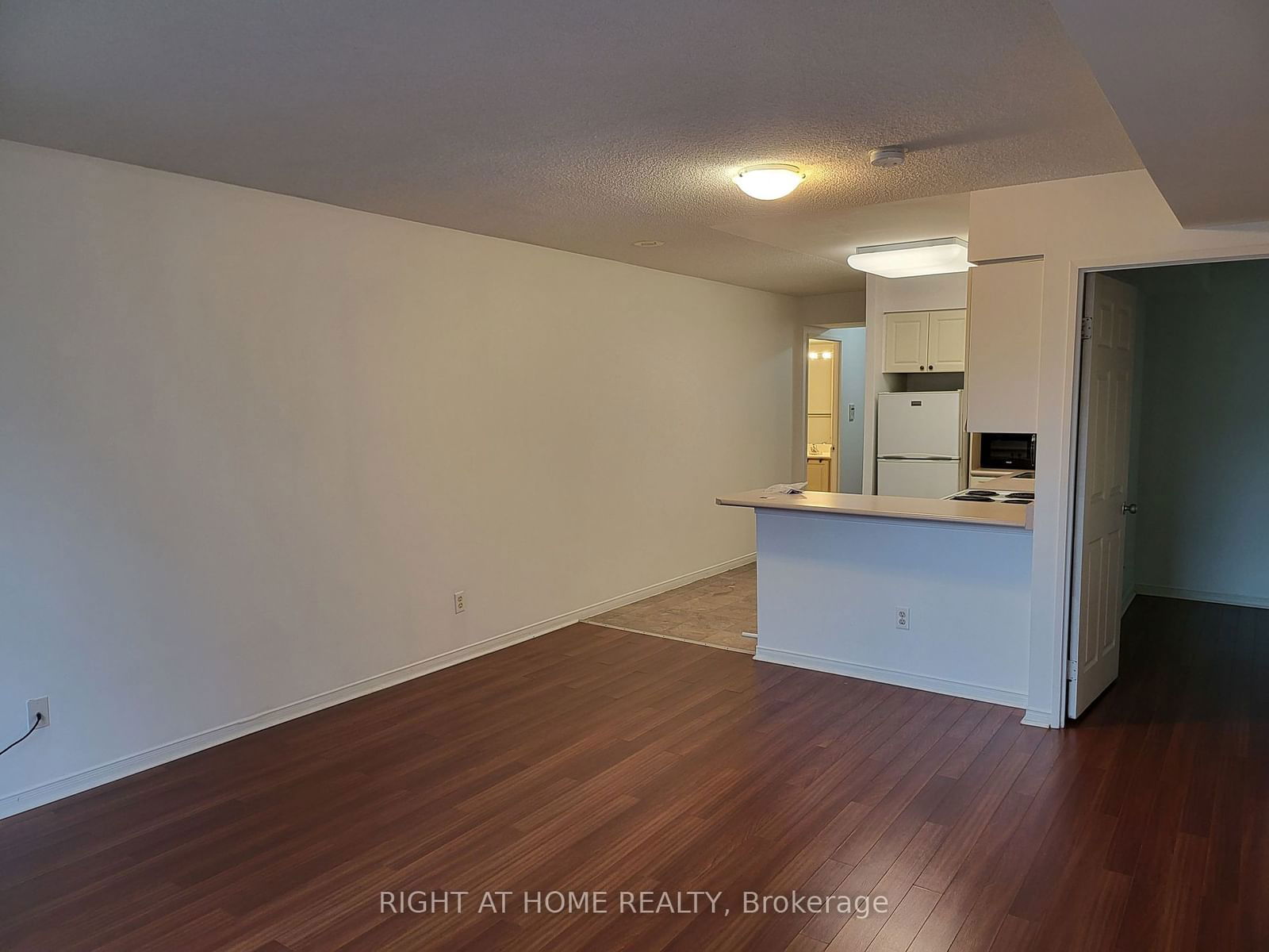 750 Bay St, unit 1501 for rent