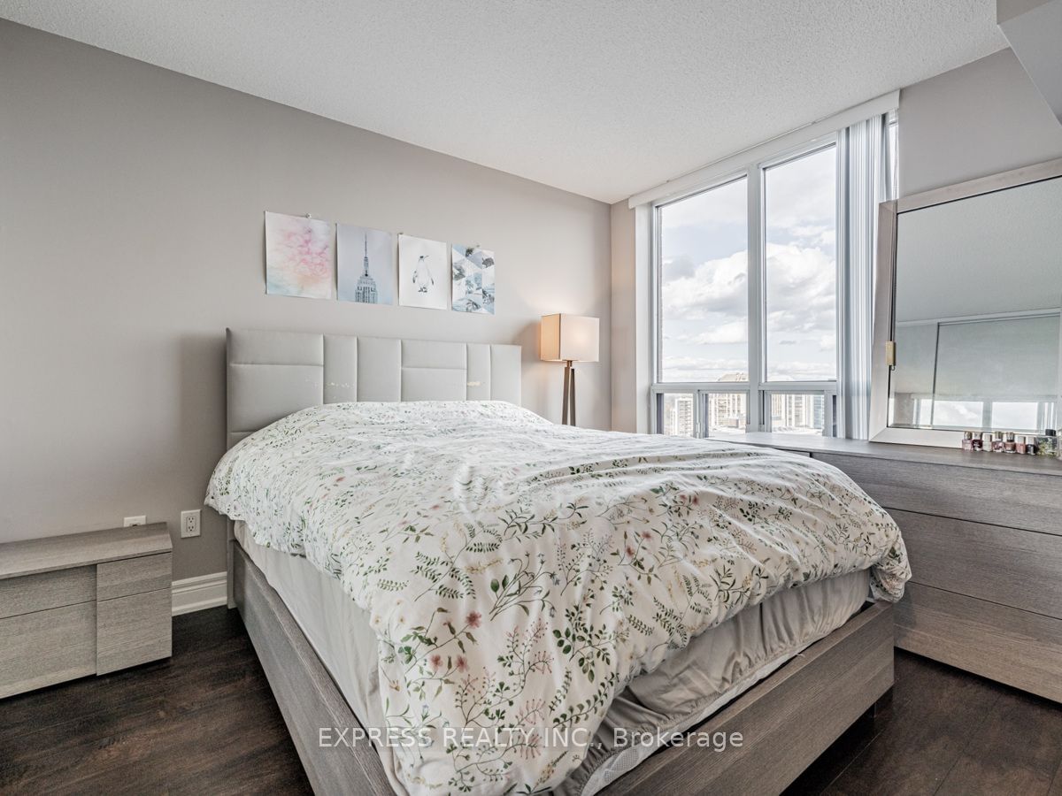 33 Sheppard Ave E, unit 1800 for sale