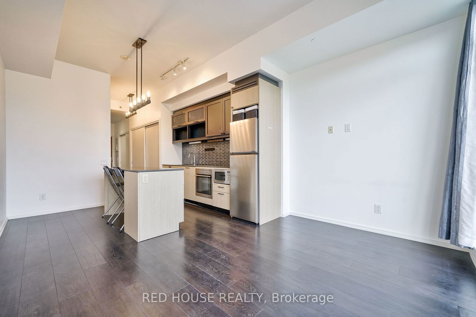 783 Bathurst St, unit 502 for rent