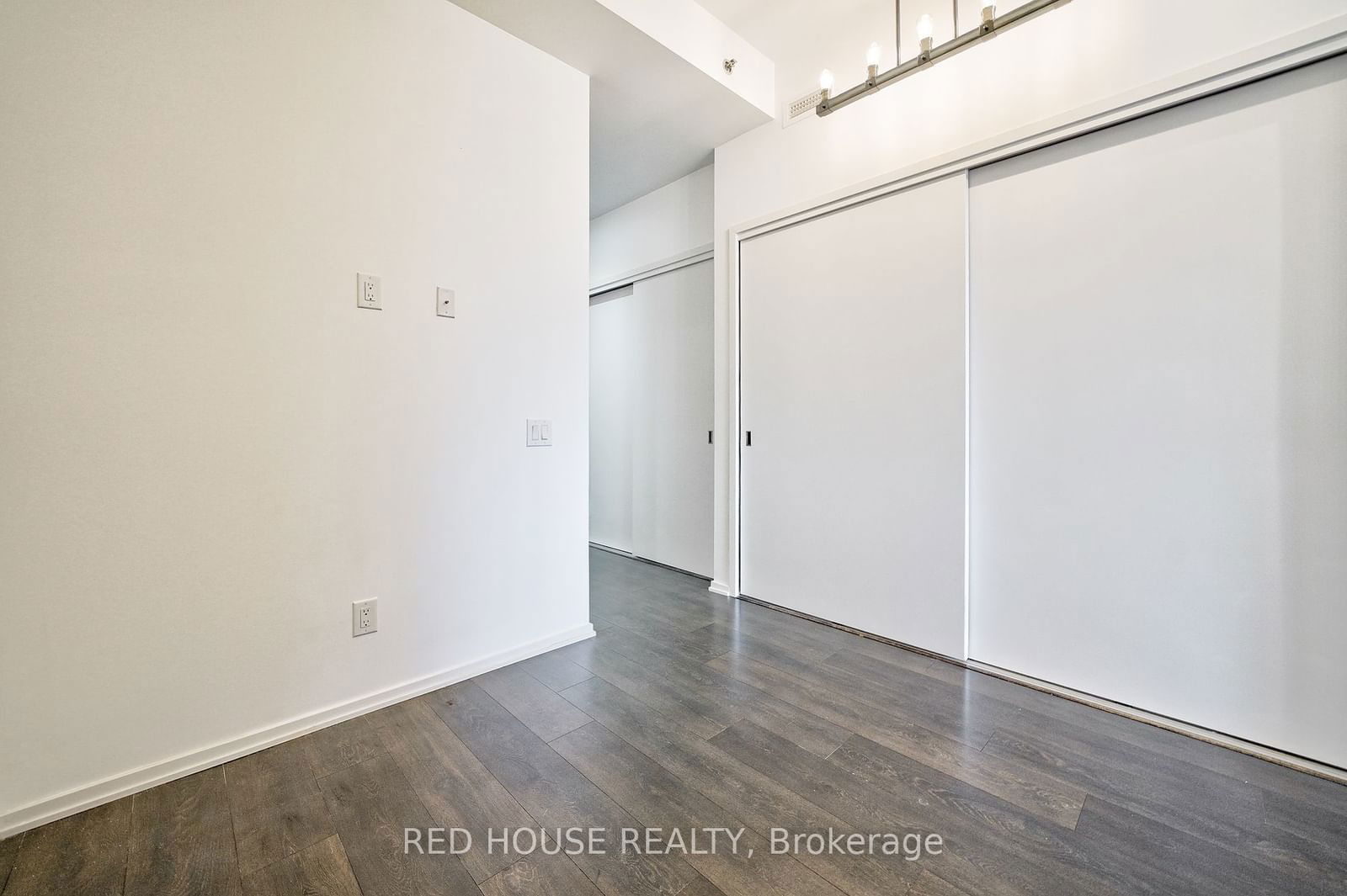 783 Bathurst St, unit 502 for rent