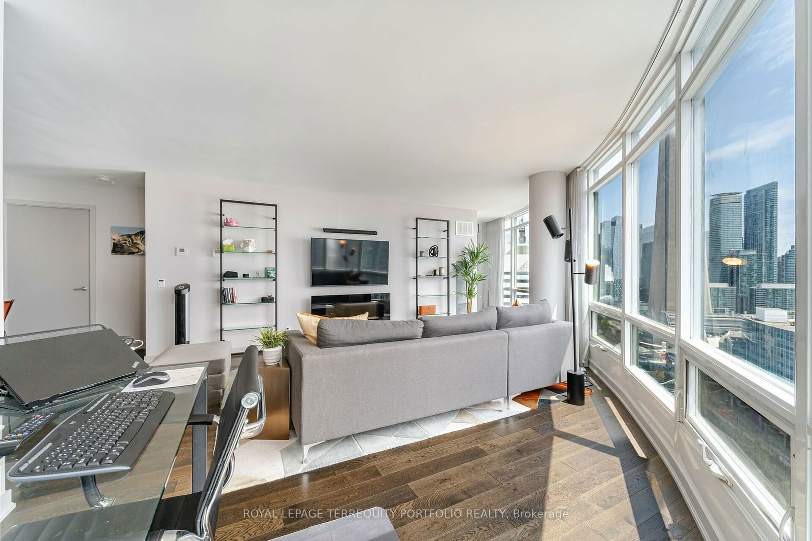 361 Front St W, unit 2805 for sale