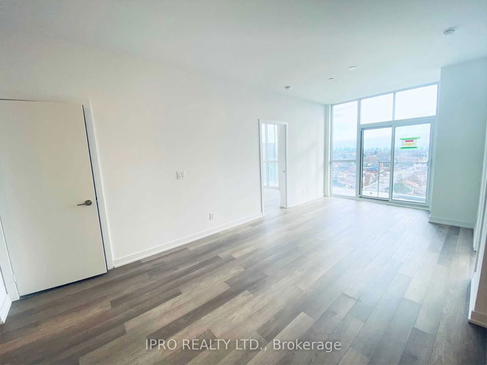 1603 Eglinton Ave W, unit 504 for sale