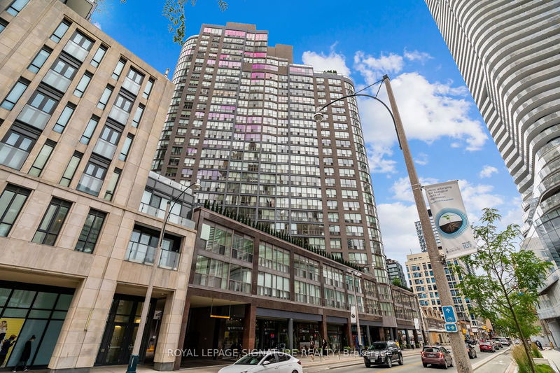 24 Wellesley St W, unit 2601 for rent