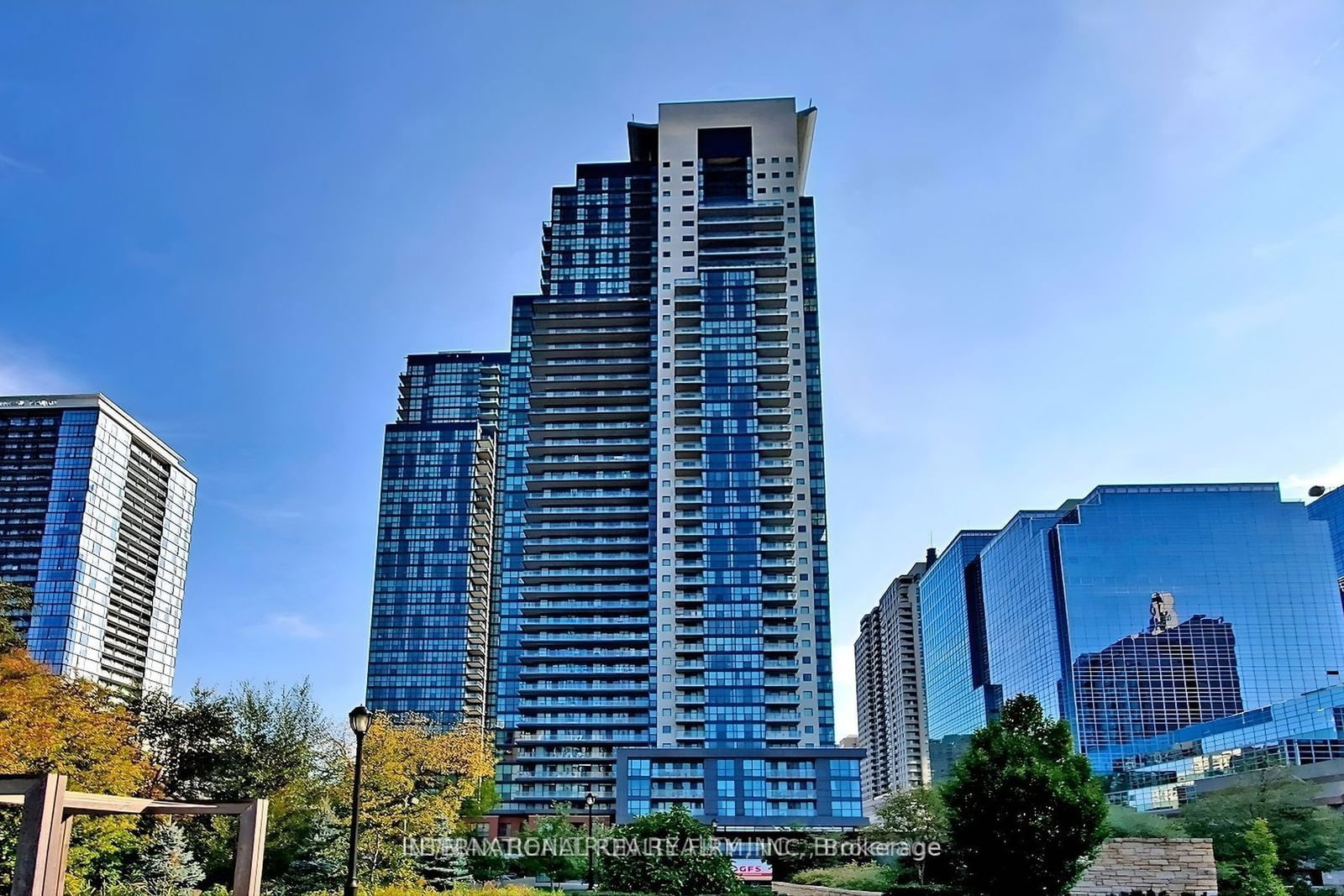 5162 Yonge St, unit 1911 for rent