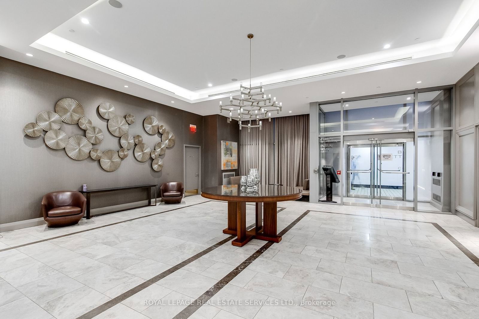 155 Yorkville Ave, unit 1105 for rent