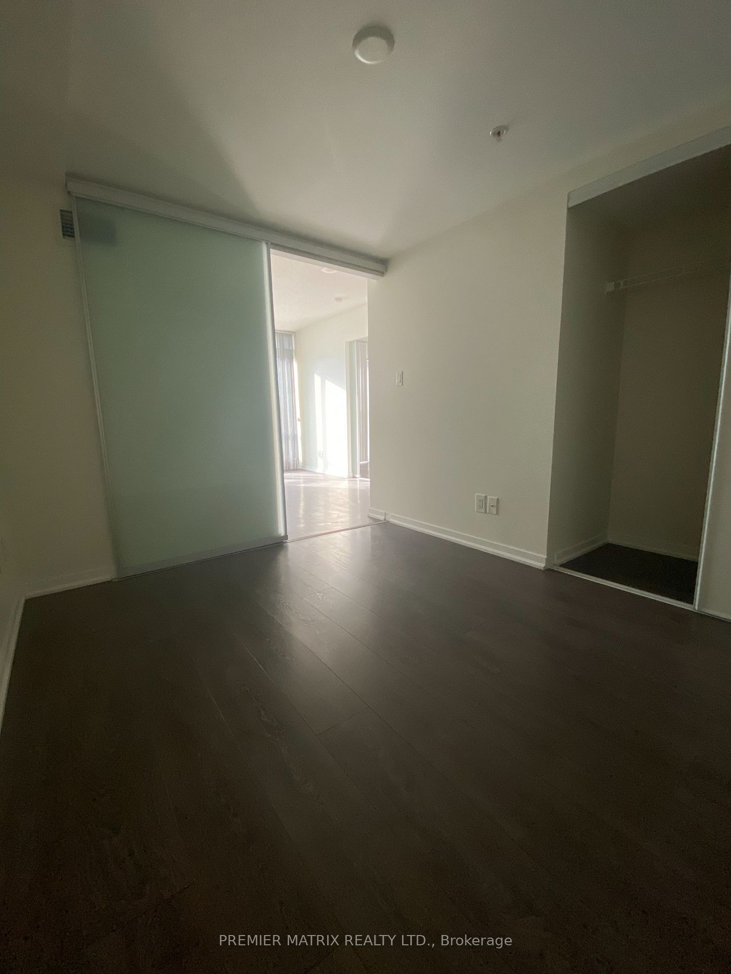 68 Abell St, unit 1016 for rent