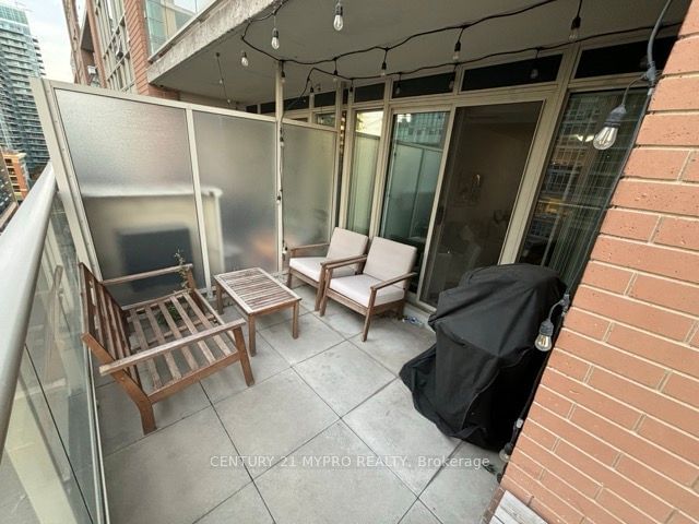 75 East Liberty St, unit 1109 for rent