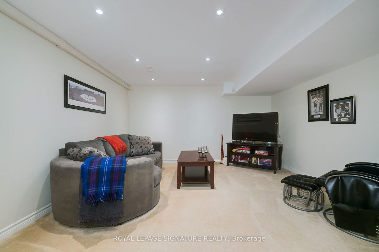 36 Yorkminster Rd, unit 5 for sale