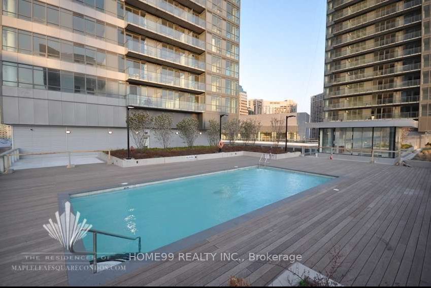 65 Bremner Blvd, unit 2511 for rent