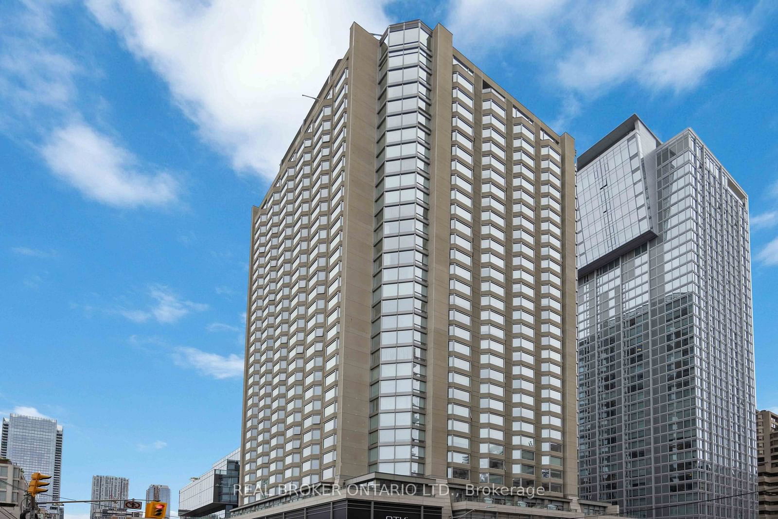 155 Yorkville Ave, unit 1801 for rent