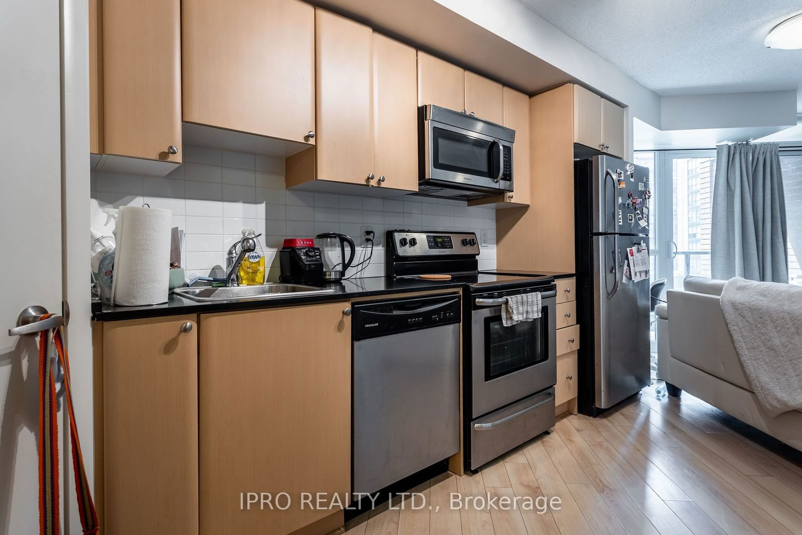 525 Wilson Ave, unit 528 for rent