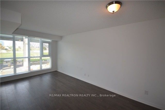 35 Bastion St, unit 623 for rent