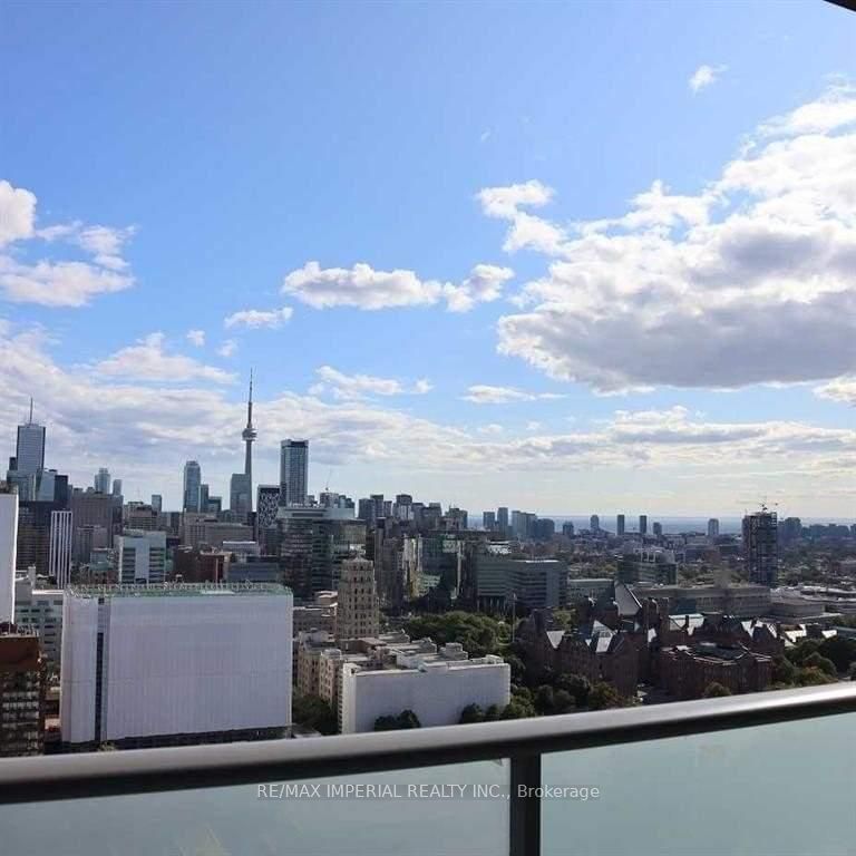 65 St Mary St, unit 3002 for rent