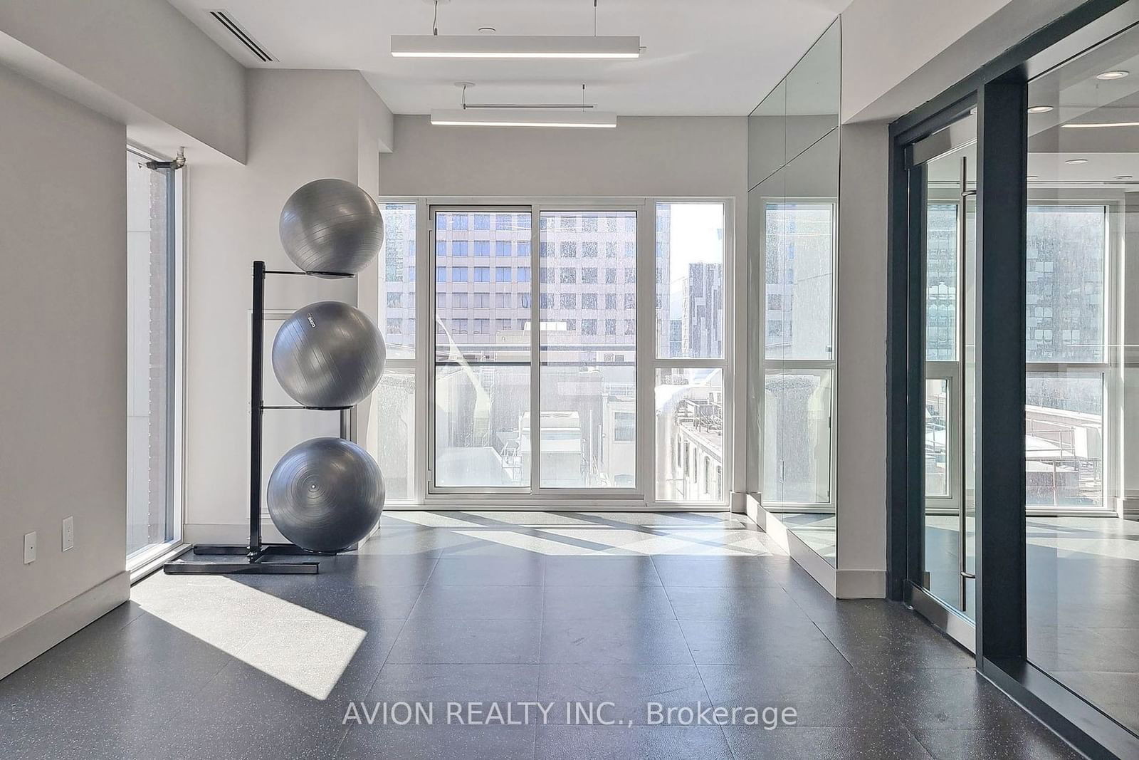 99 John St, unit 2106 for rent