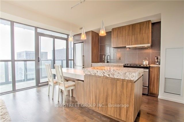 101 Charles St E, unit 4308 for rent