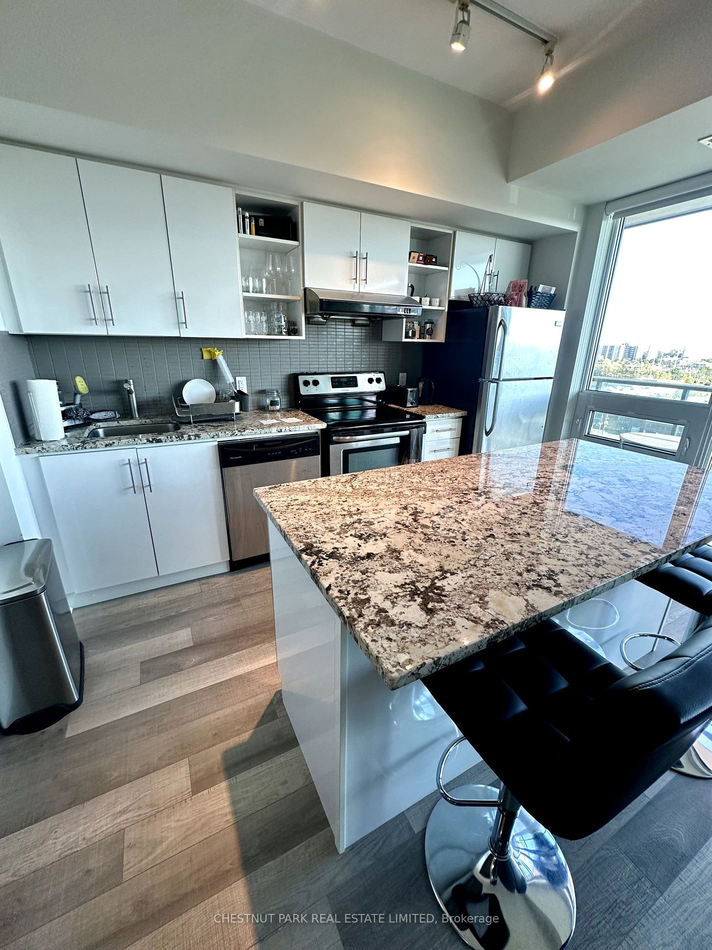 35 Brian Peck Cres, unit 1408 for rent