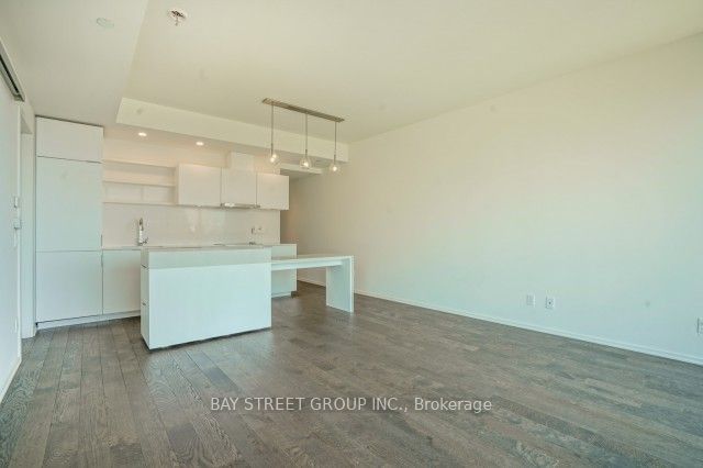 16 Bonnycastle St, unit 1102 for rent