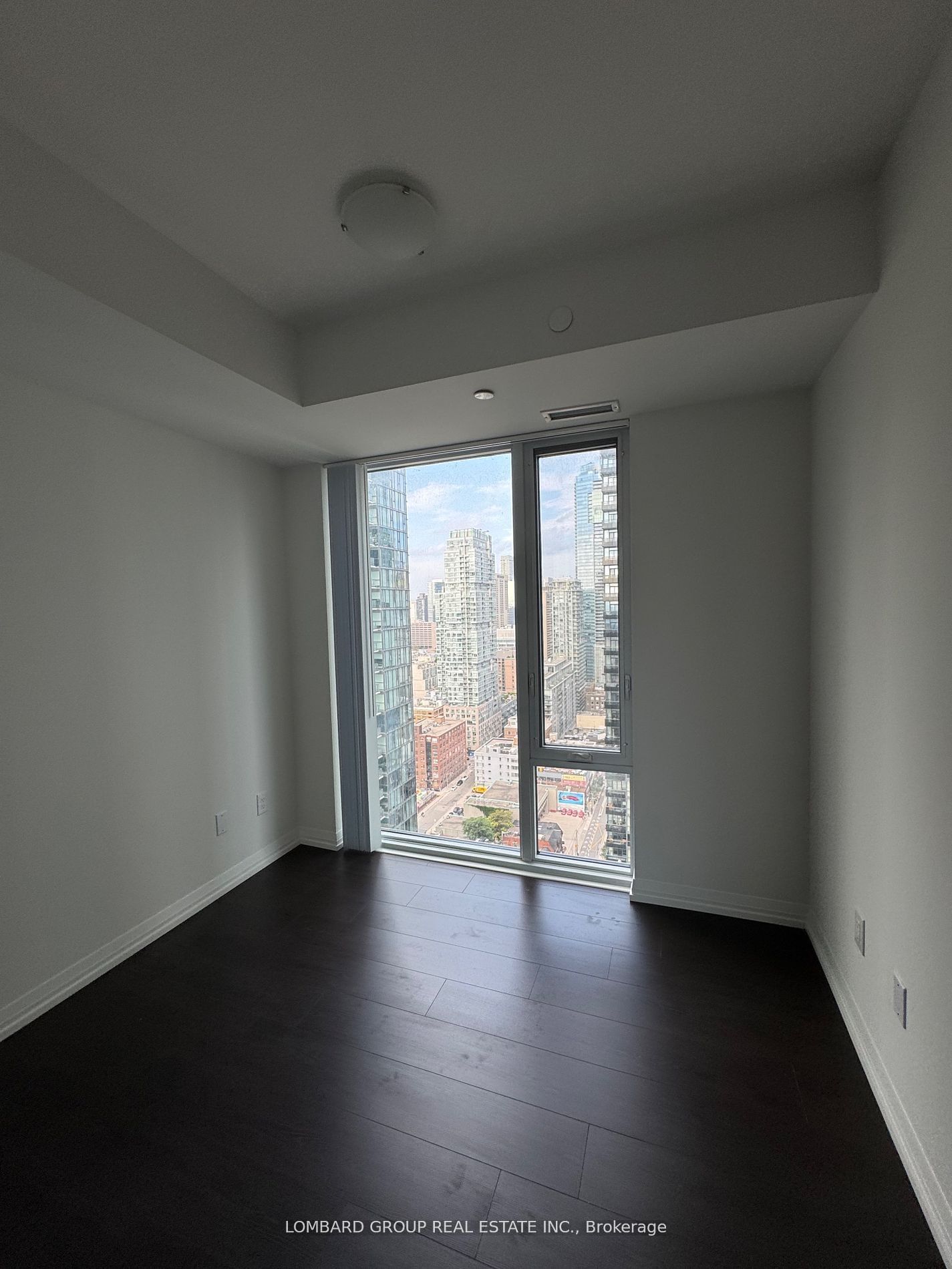 28 Widmer St, unit 3129 for rent