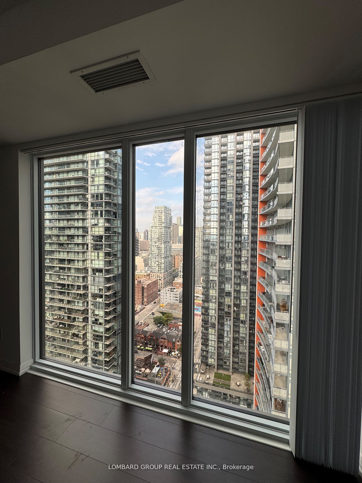 28 Widmer St, unit 3129 for rent