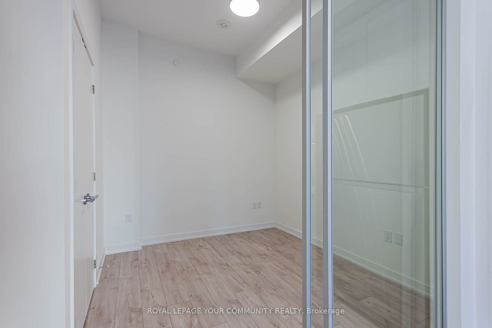 357 King St W, unit 1604 for rent