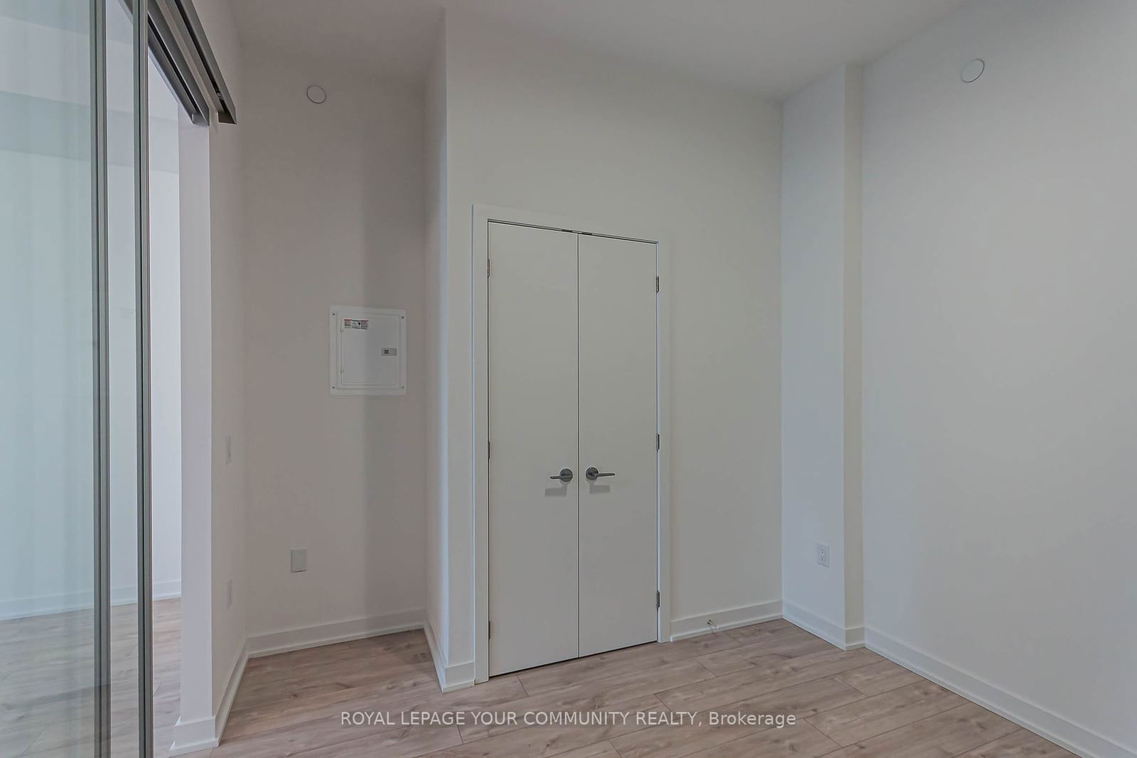 357 King St W, unit 1604 for rent