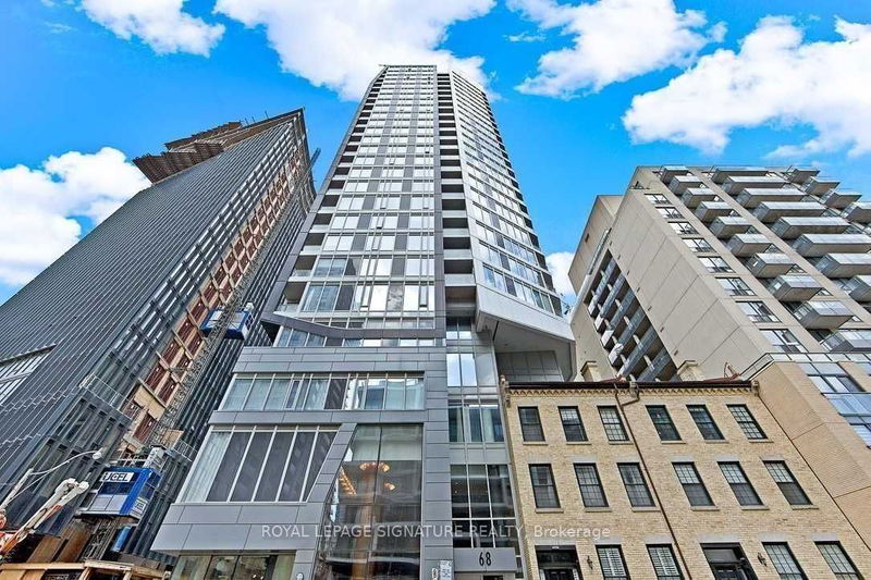 68 Shuter St, unit 1601 for rent