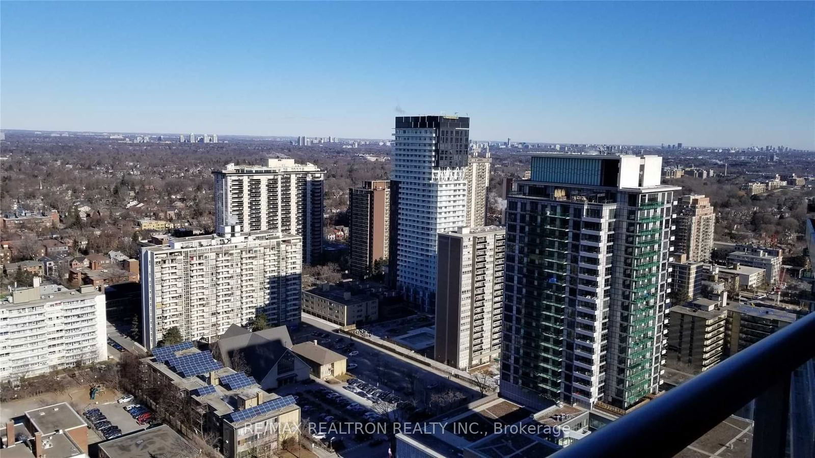 30 Roehampton Ave, unit 3107 for rent