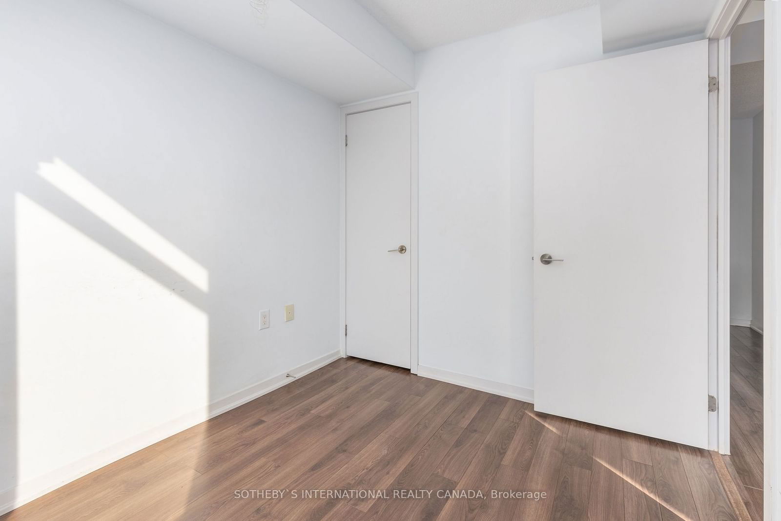 36 Lisgar St, unit LPH03E for rent