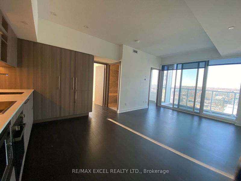 19 Bathurst St, unit 3103 for rent