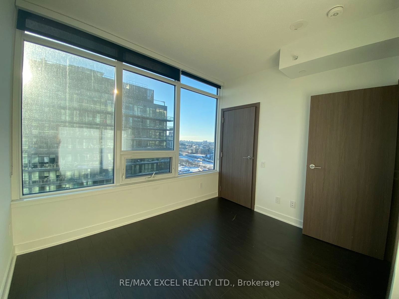 19 Bathurst St, unit 3103 for rent