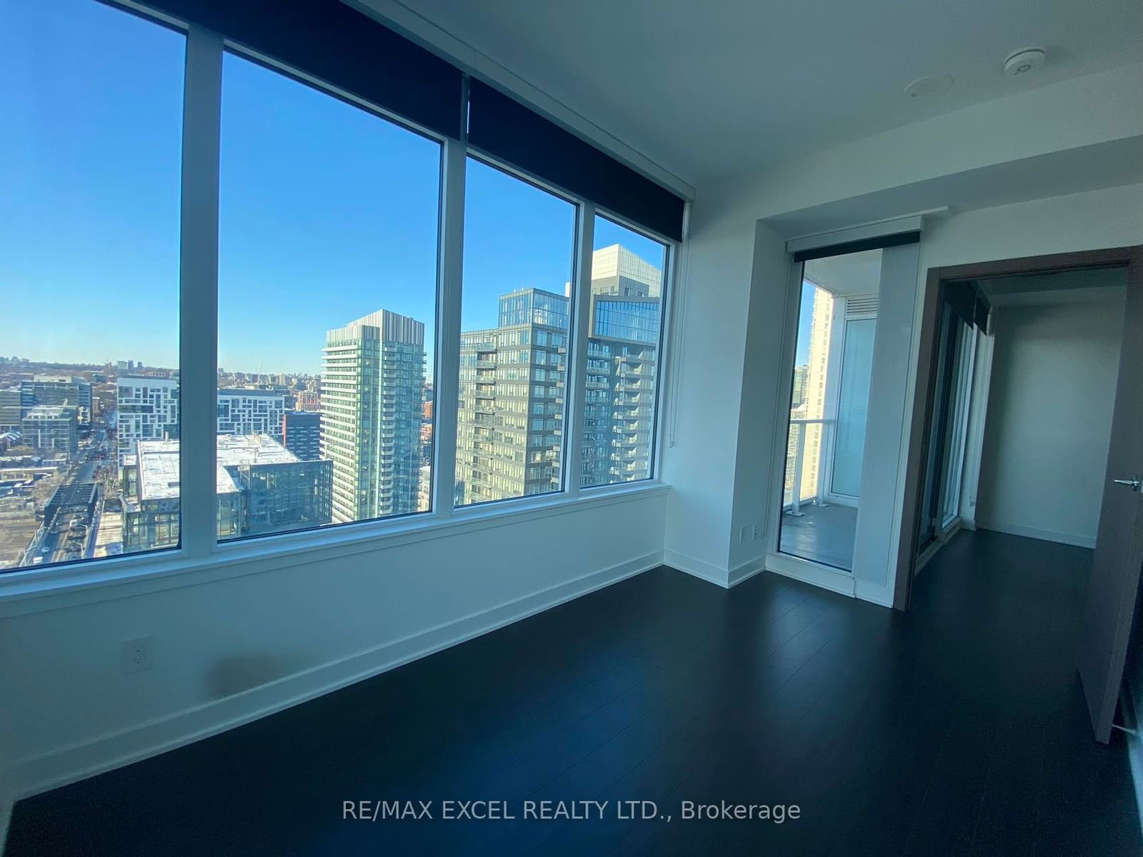 19 Bathurst St, unit 3103 for rent