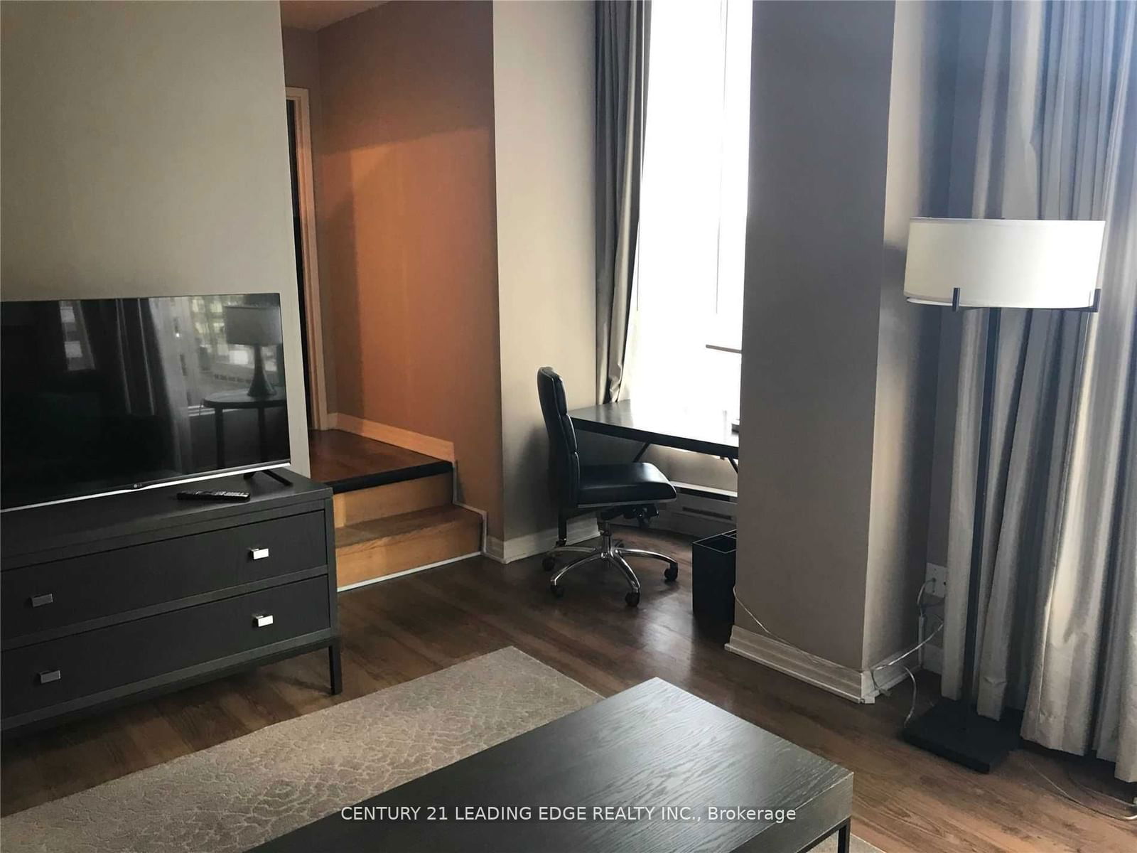 1 King St W, unit 1202 for rent