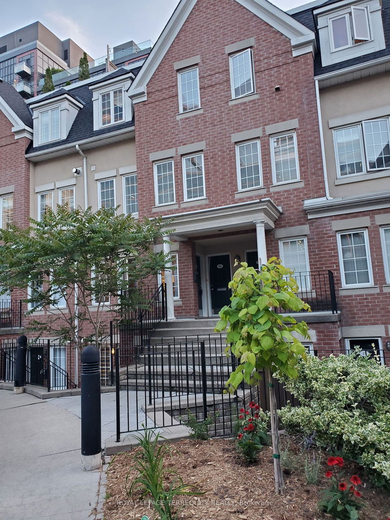 11 Niagara St, unit 39 for rent