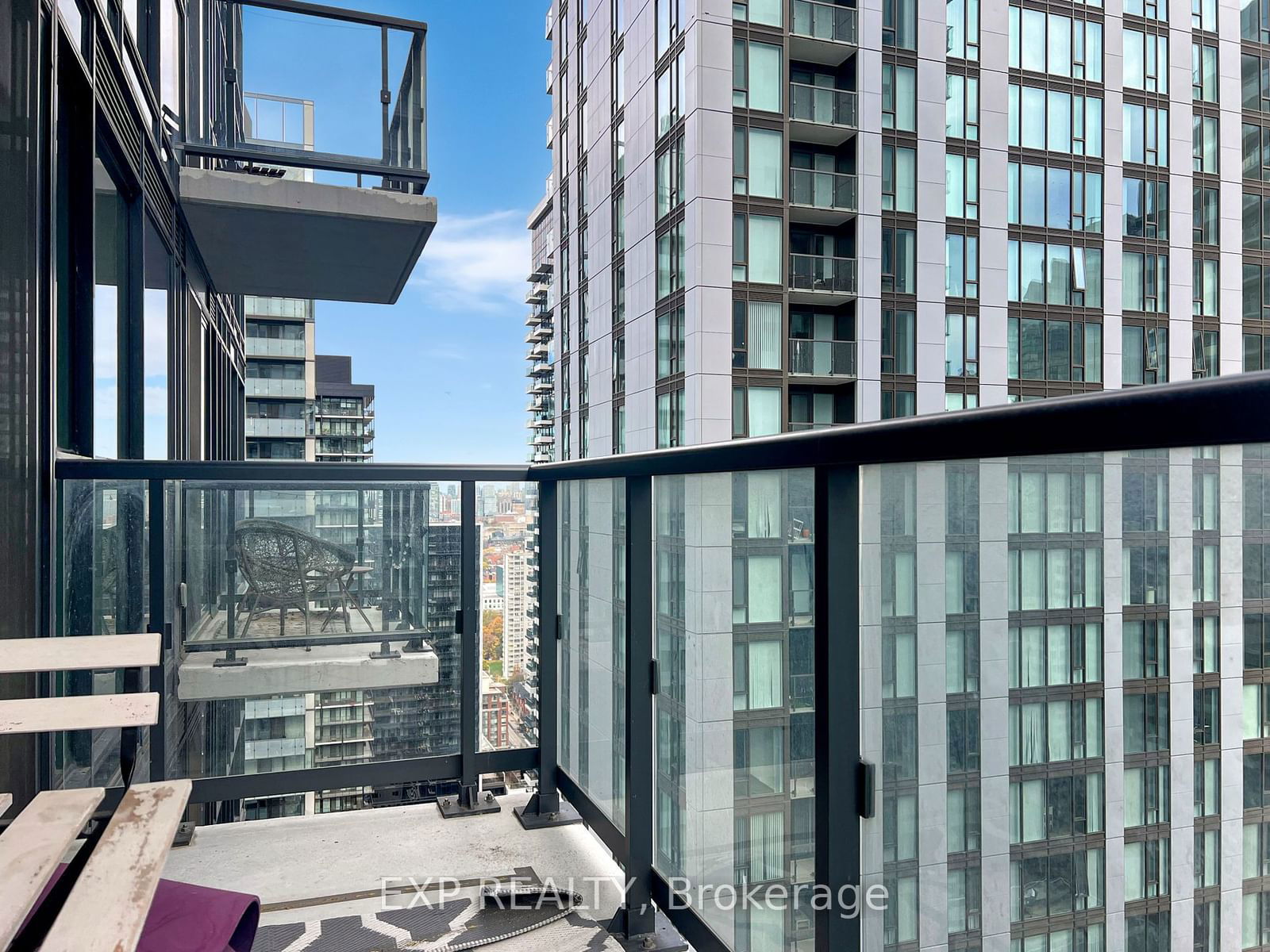 87 Peter St, unit 3412 for rent