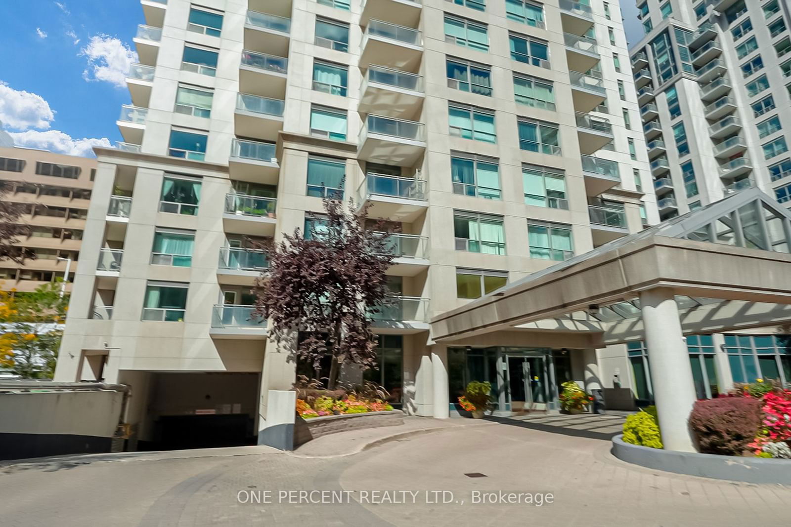 21 Hillcrest Ave, unit 1105 for sale