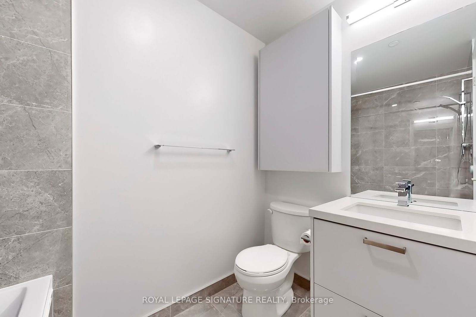 55 Ontario St, unit 1002 for rent